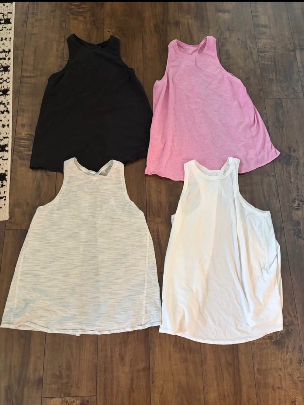 Lululemon all tied up tanks - size 6 - lot of 4
